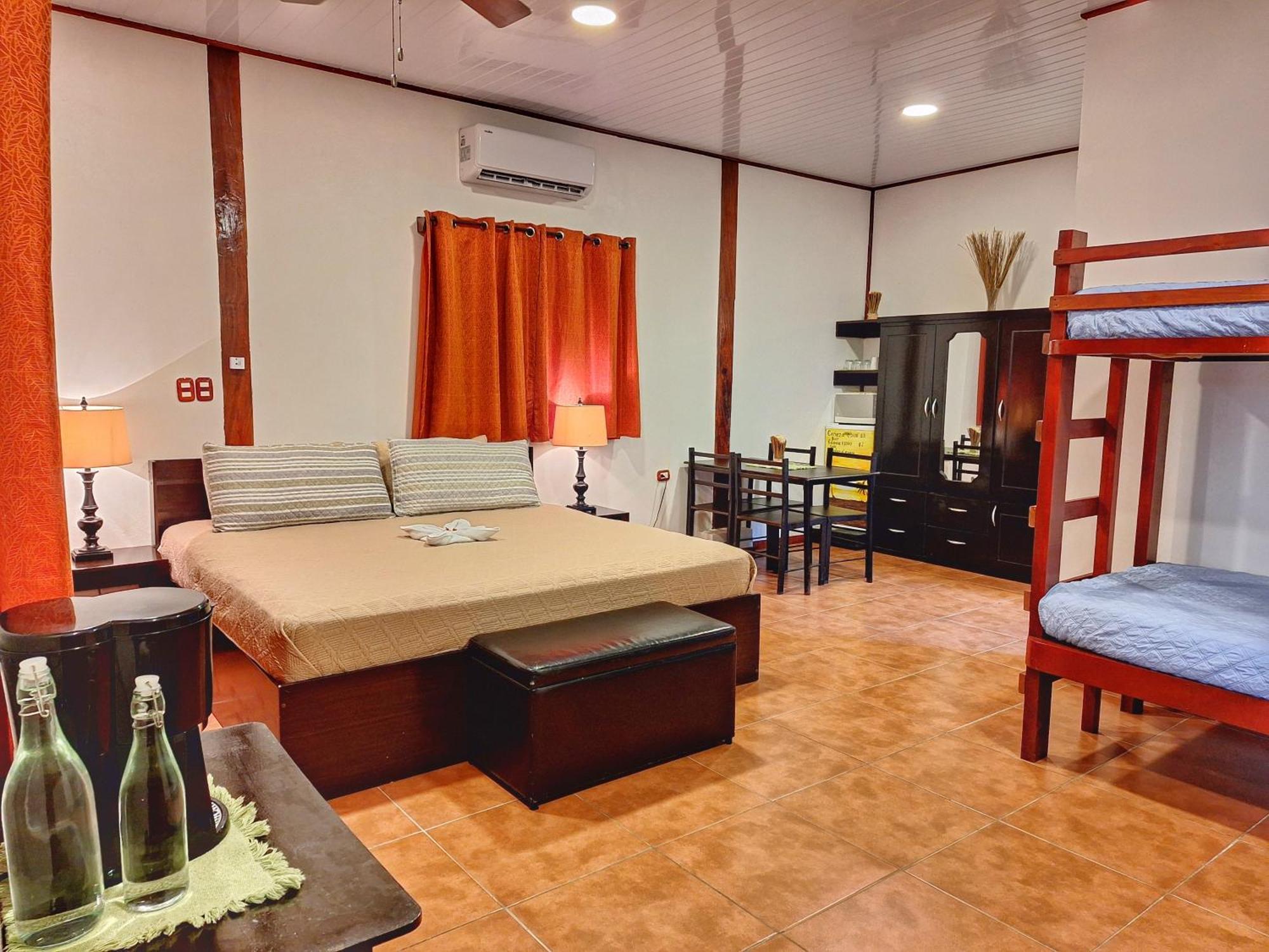 Hotel Casa Vito Beachfront Puerto Viejo de Talamanca 外观 照片